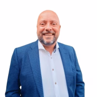 Tarik Kaya